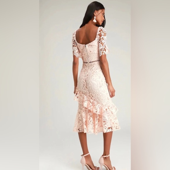 ❤️ Lulus Briarwood Blush Pink Lace Ruffled Midi Dress Brand New Never Been Worn - Picture 6 of 8